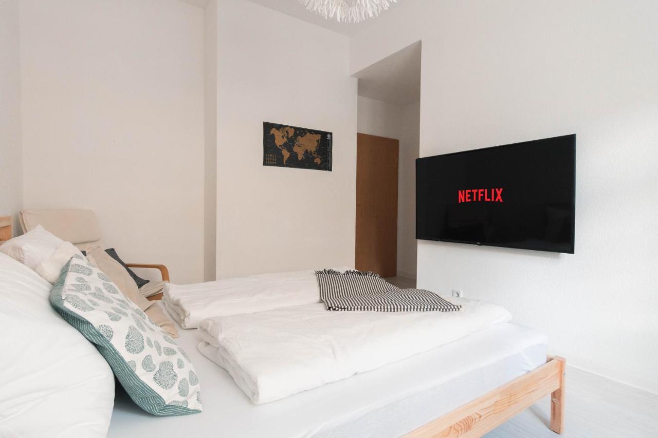 ארפורט Gemutliche 45M² Wohnung Mit Netflix & Disney+ מראה חיצוני תמונה