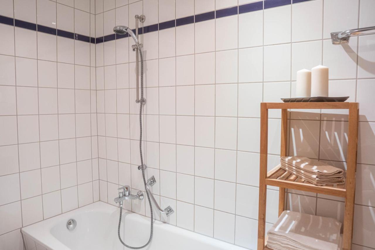 ארפורט Gemutliche 45M² Wohnung Mit Netflix & Disney+ מראה חיצוני תמונה